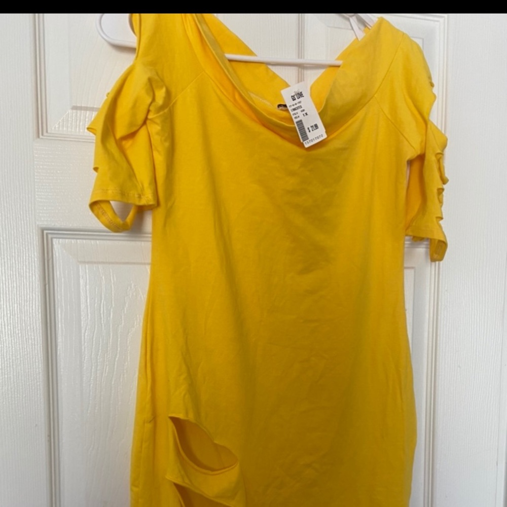 Yellow dress